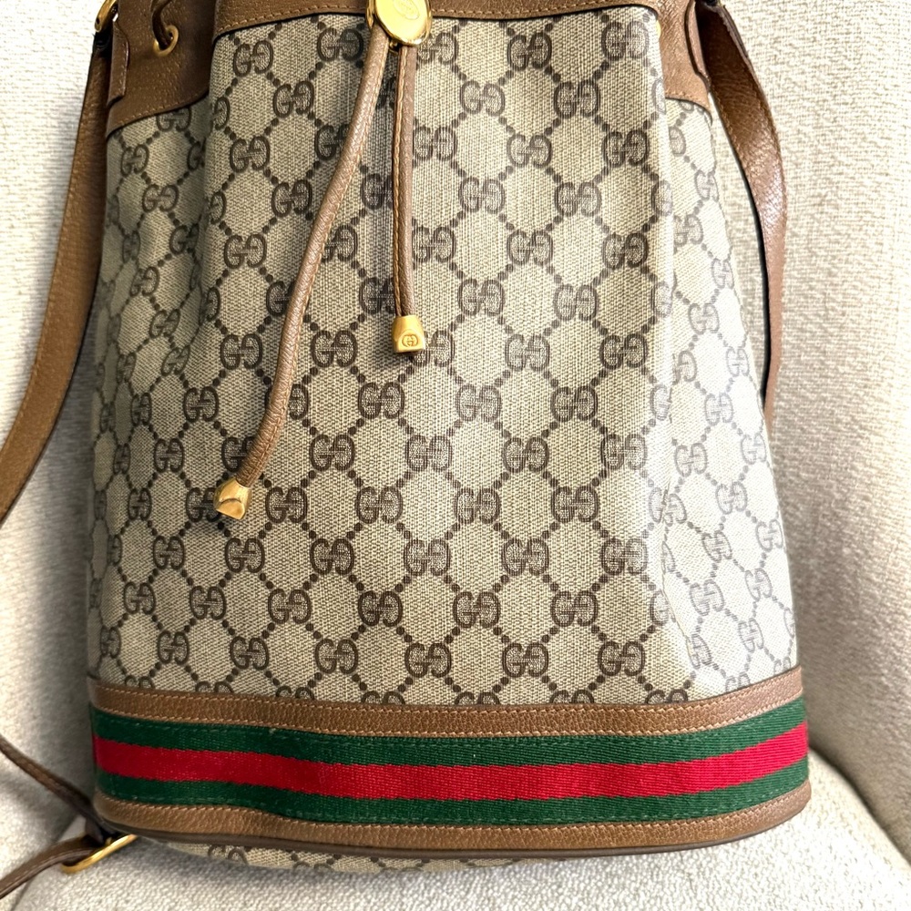 Authentic Gucci bucket shoulder bag brown monogram - Picture 6 of 16